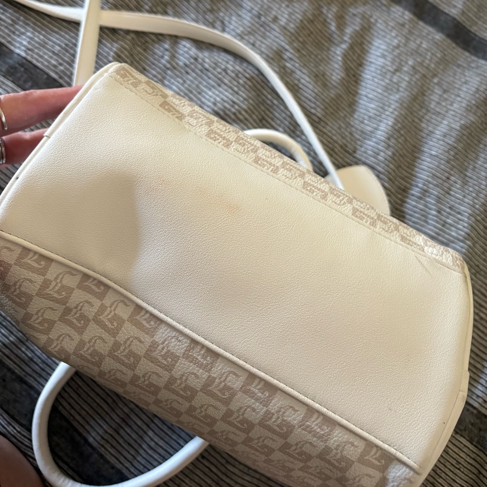 Juicy Couture Cream Satchel with Minimalist Design - Picture 4 of 4
